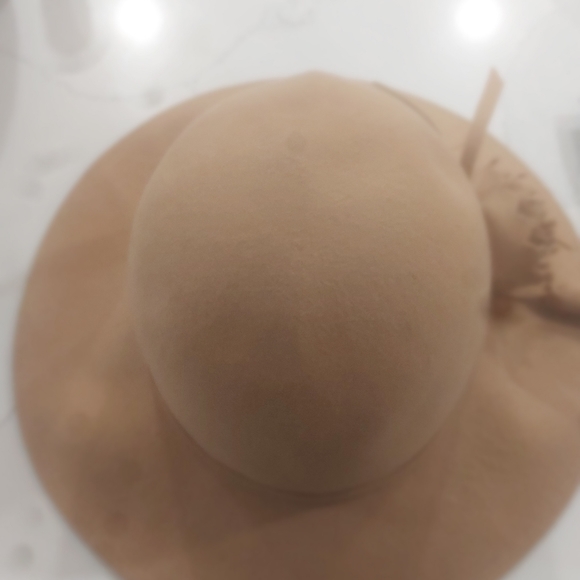 Vintage 100% wool hat by Astre - Picture 3 of 3